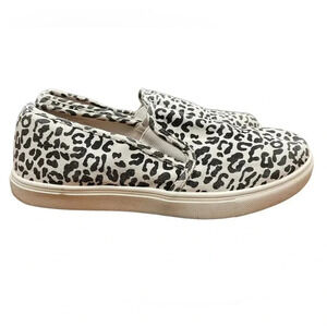 Torrid Leopard Print Slip  On Shoes Size 8WW